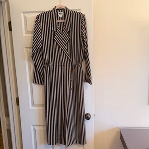 Leslie Fay Black and Cream Striped Long Sleeve Dress